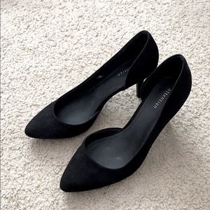 BLACK PUMPS 🖤